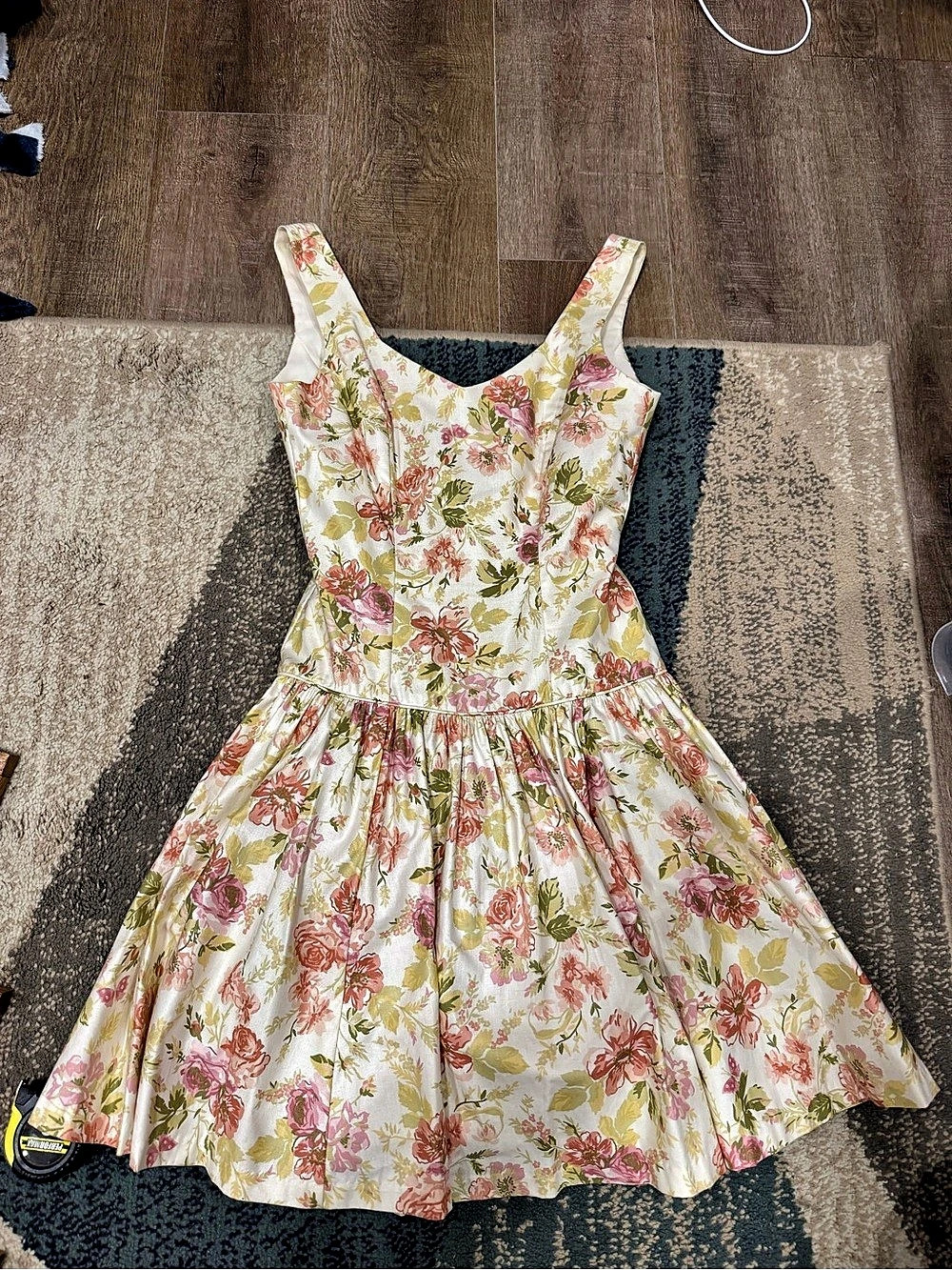 Laura Ashley Floral Midi Dress Pink & White Size 6